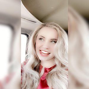 Meet your Posher, Allyssa